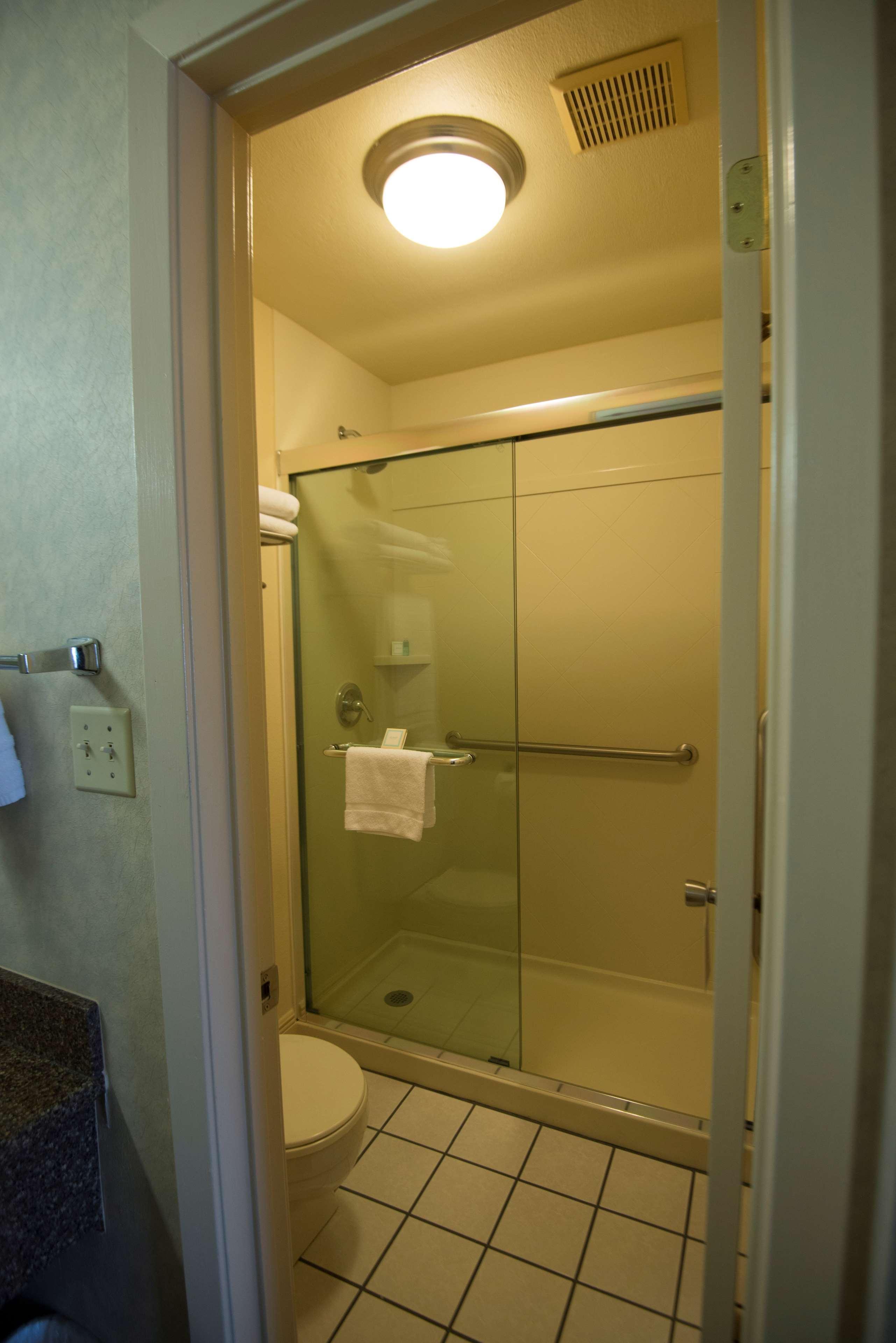 Best Western Sherwood Inn Clarksville Ngoại thất bức ảnh