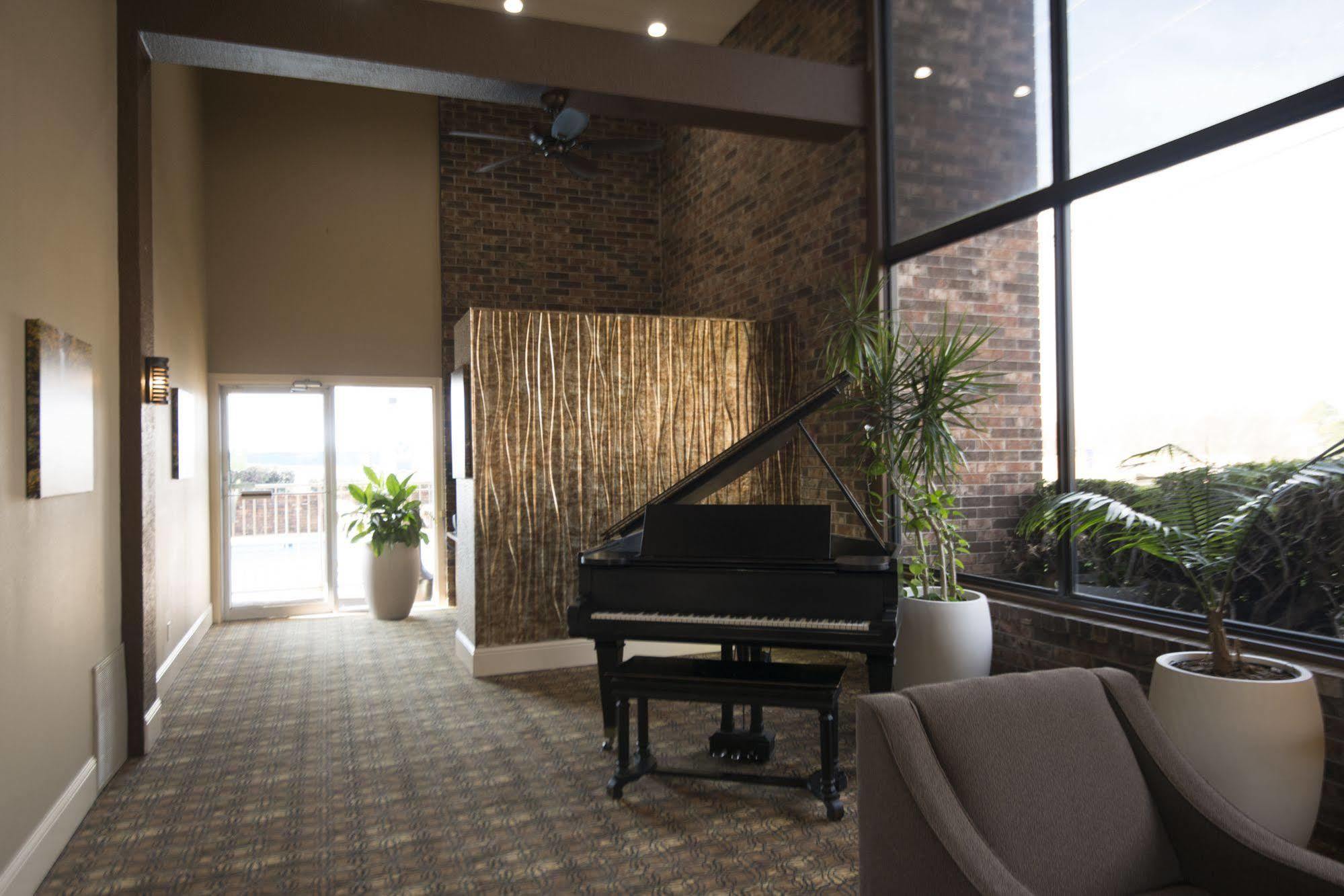 Best Western Sherwood Inn Clarksville Ngoại thất bức ảnh