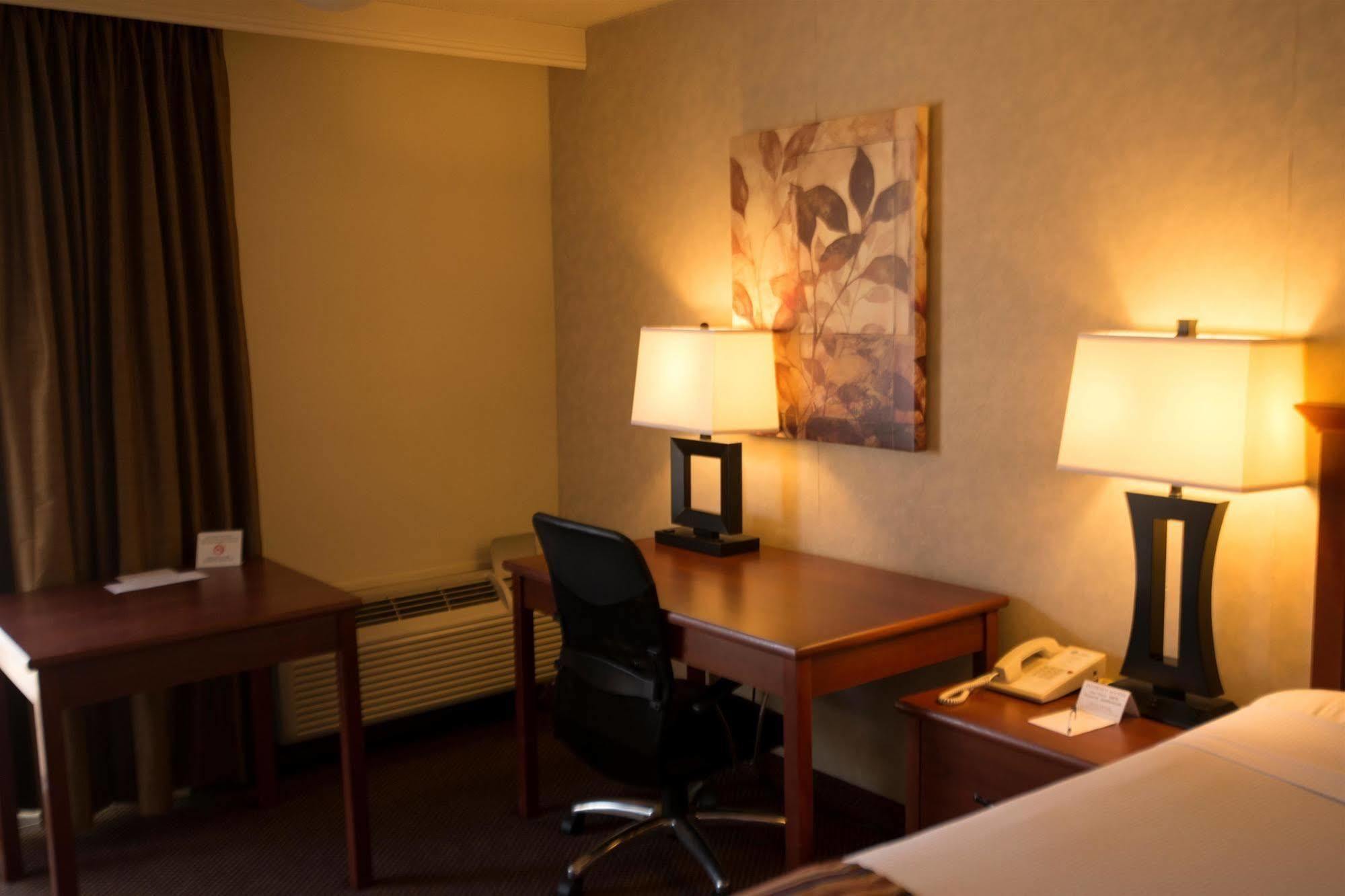 Best Western Sherwood Inn Clarksville Ngoại thất bức ảnh